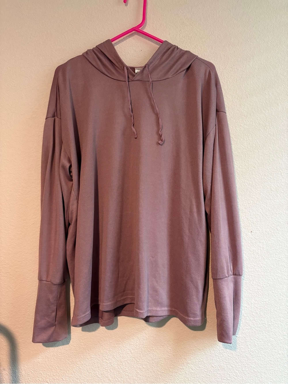 west loop mauve pullover hoodie